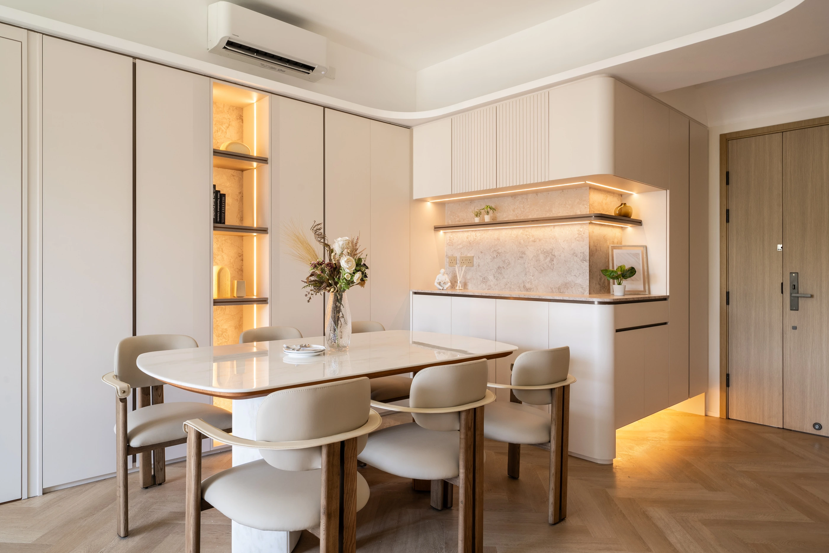 SENSES Mori 凱和山完工住宅的客飯廳
